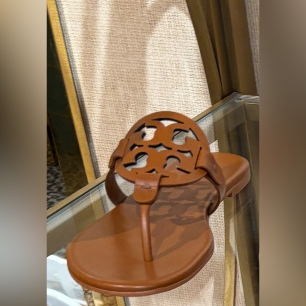 Tory Burch Miller Soft Leather Thong Sandal Red Color